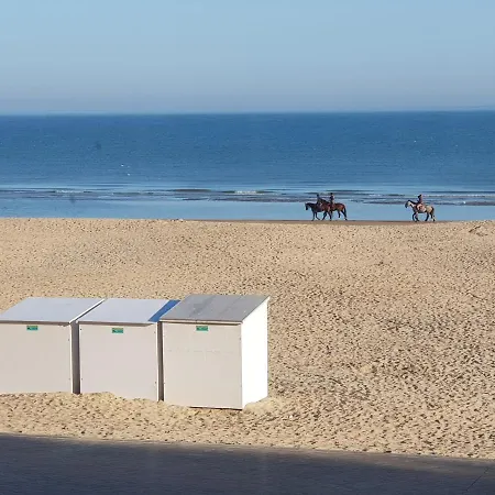 Apartment La Digue Koksijde *